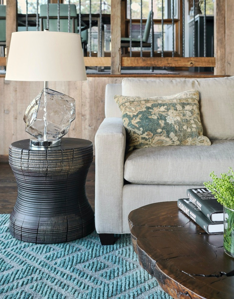 Home design - rustic home design idea in Denver
