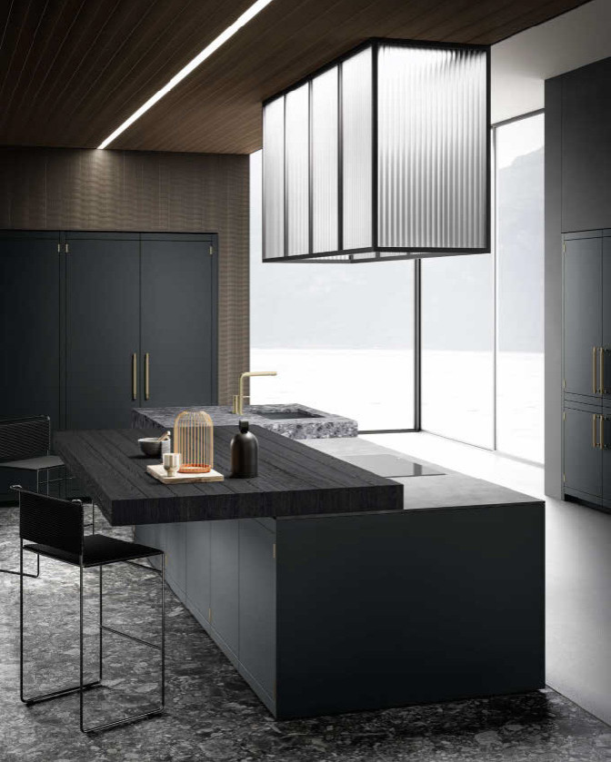 Inspiration för mellanstora moderna grått kök, med en undermonterad diskho, släta luckor, blå skåp, bänkskiva i kvarts, integrerade vitvaror och en köksö