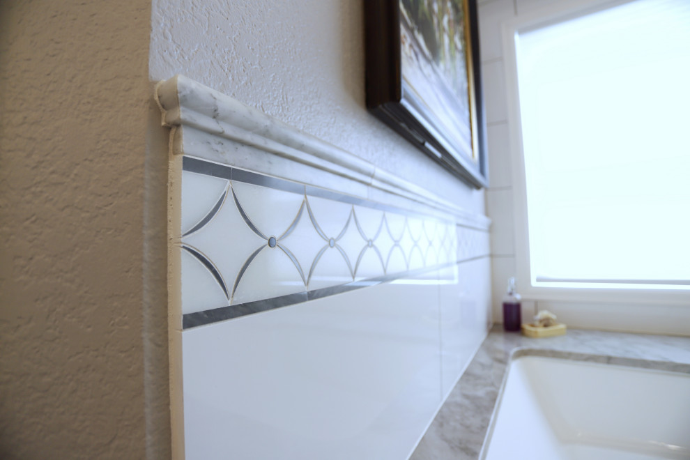 Home design - transitional home design idea in Denver