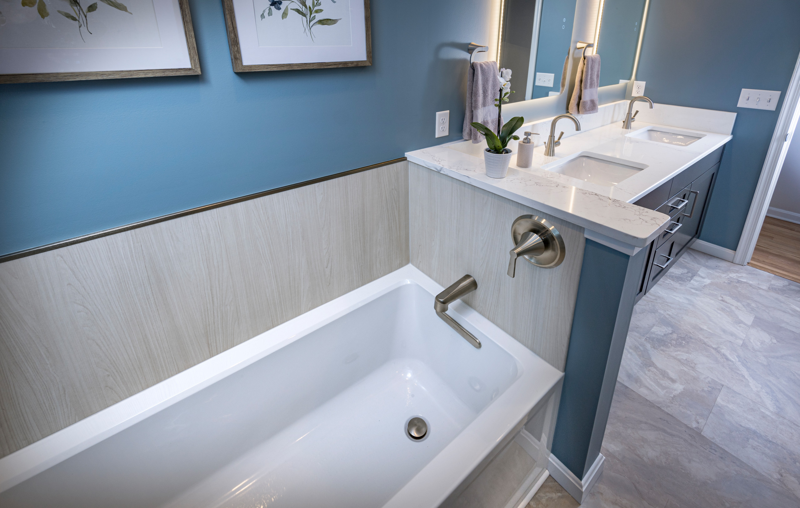 Harrisburg, PA Spa-calm, Age-ready, & Storage Smart Bathroom Remodel