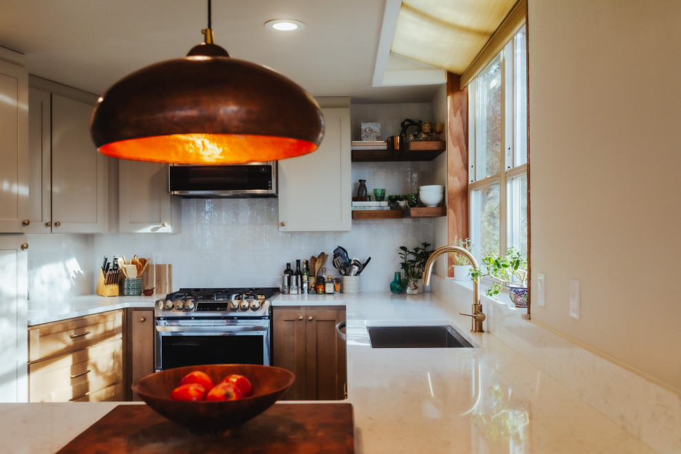Example of a mountain style kitchen design in Seattle