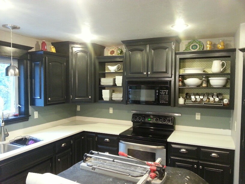 Kitchen - transitional kitchen idea