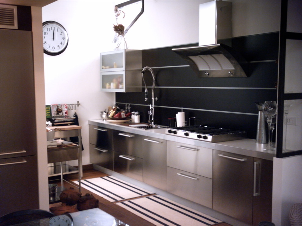 This is an example of an industrial kitchen in Milan.