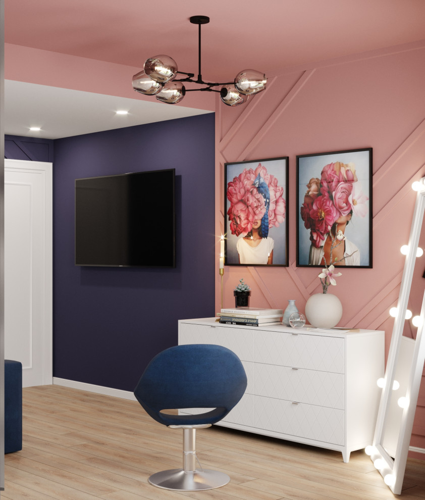 Спальня и рабочий кабинет для мастера красоты