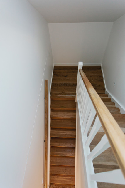 Glebe Residence beach-style-staircase