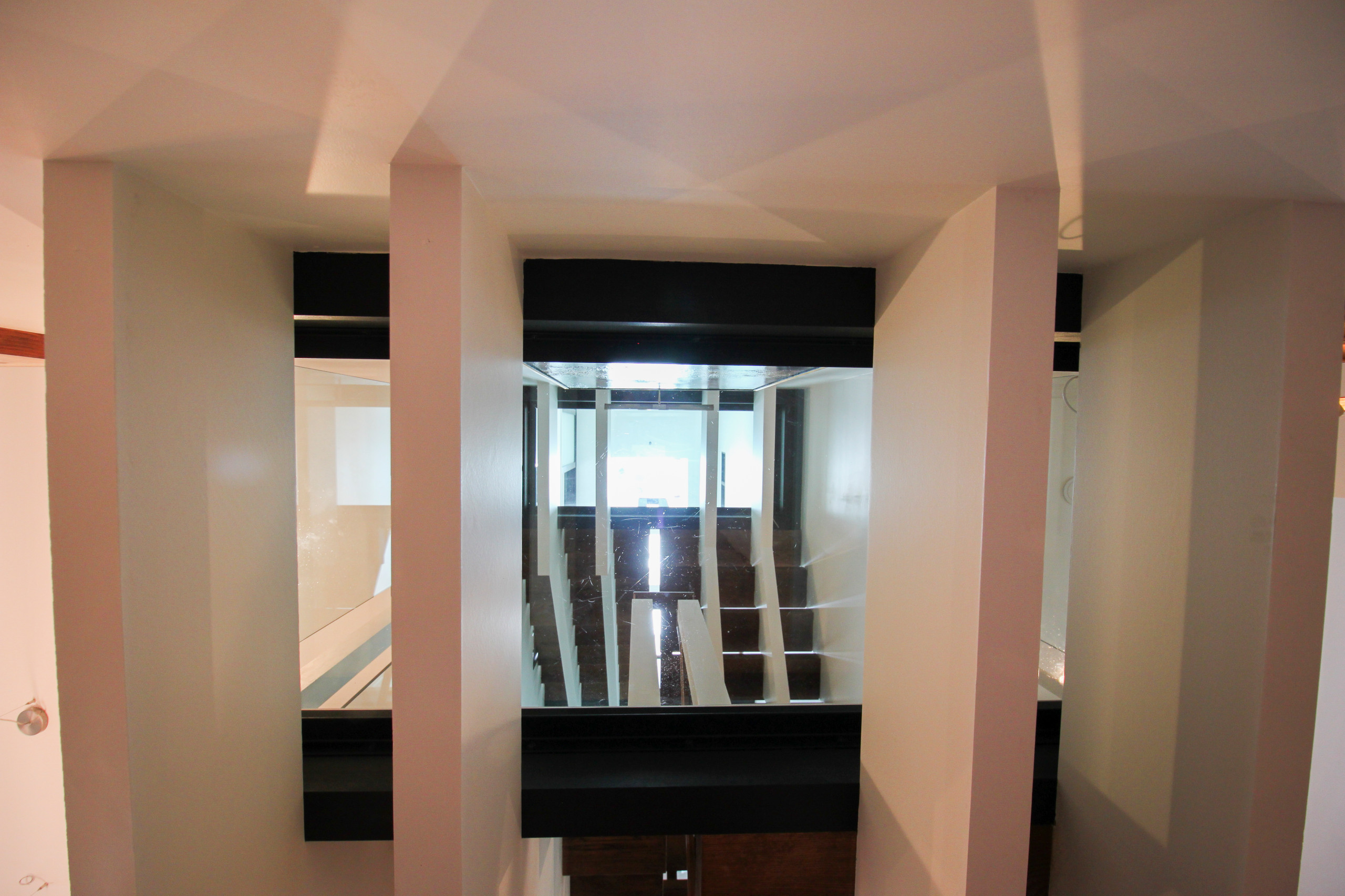 68_Innovative and Ultra-modern Stairs with Glass Landings, Washington DC 20009