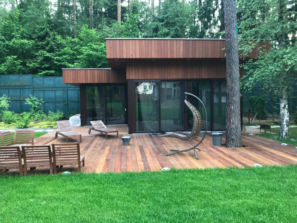 Участок в регулярном стиле