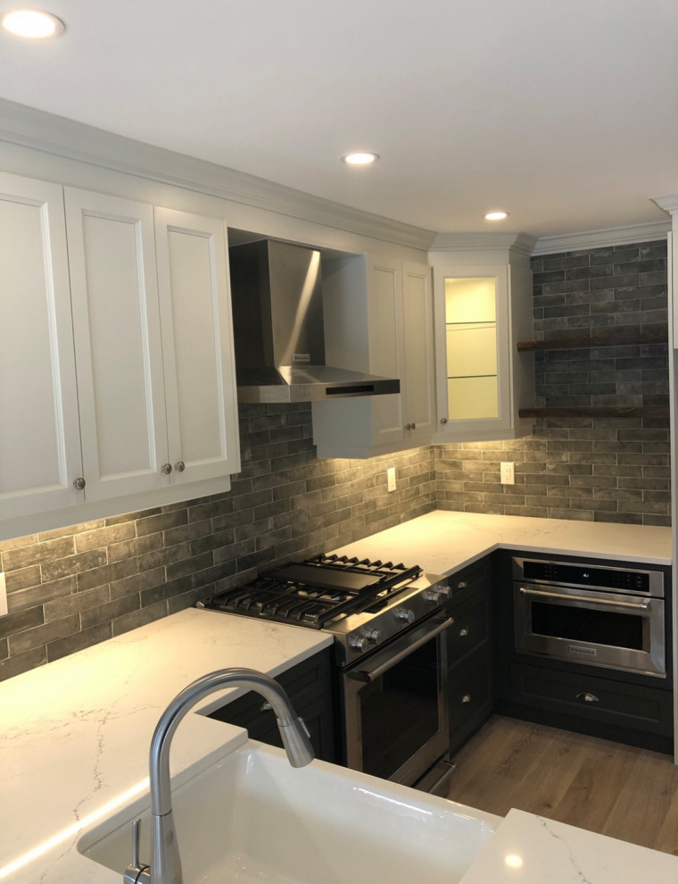 Hollywell Main Floor Remodelling
