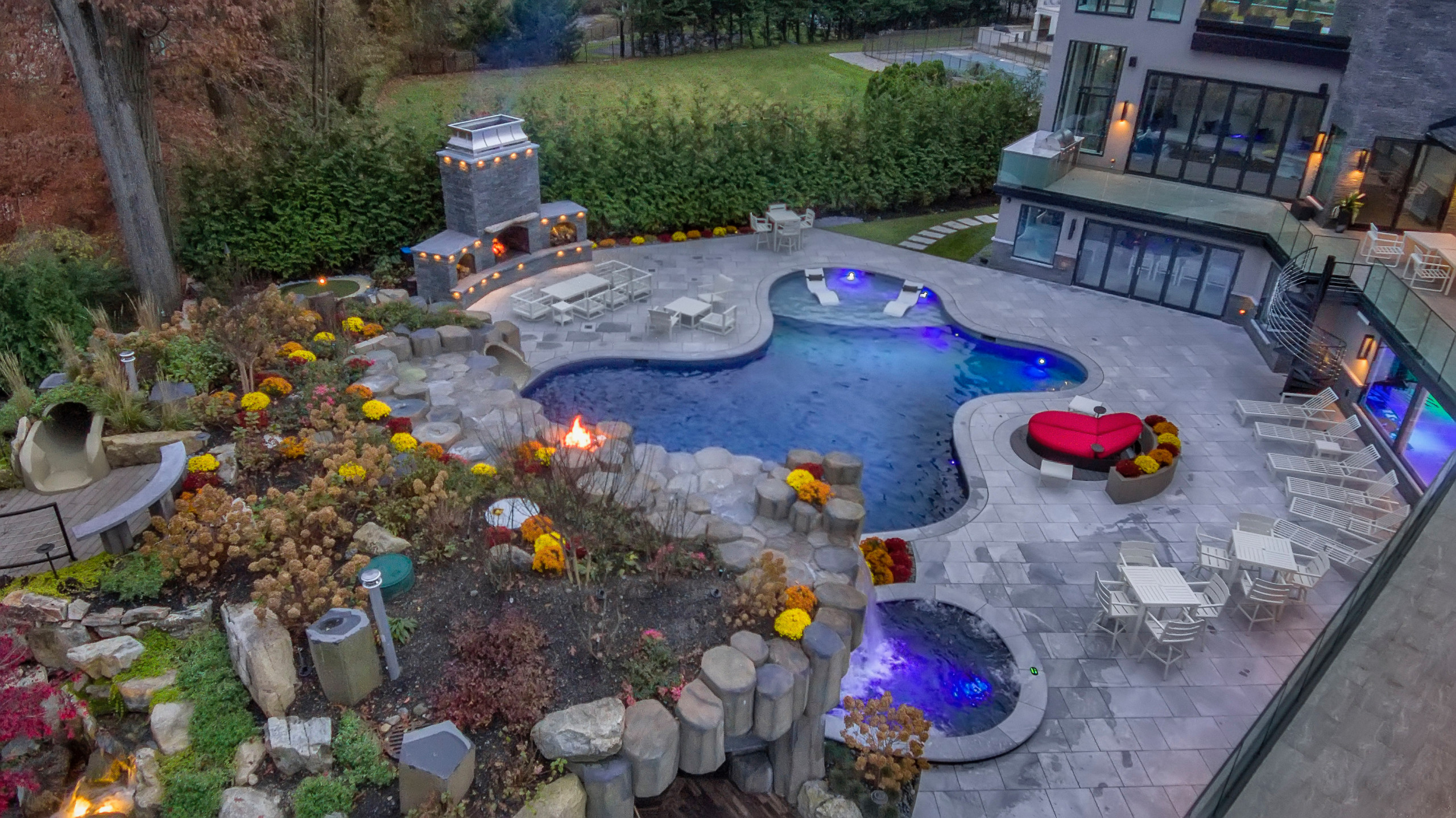 Backyard patio and lighting