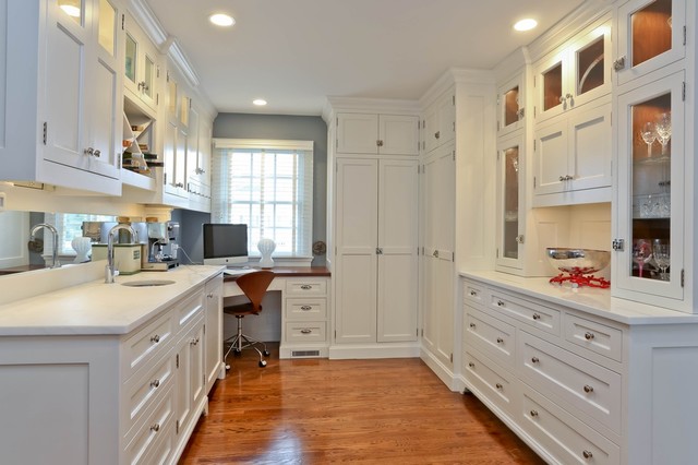 Kitchen traditional-kitchen