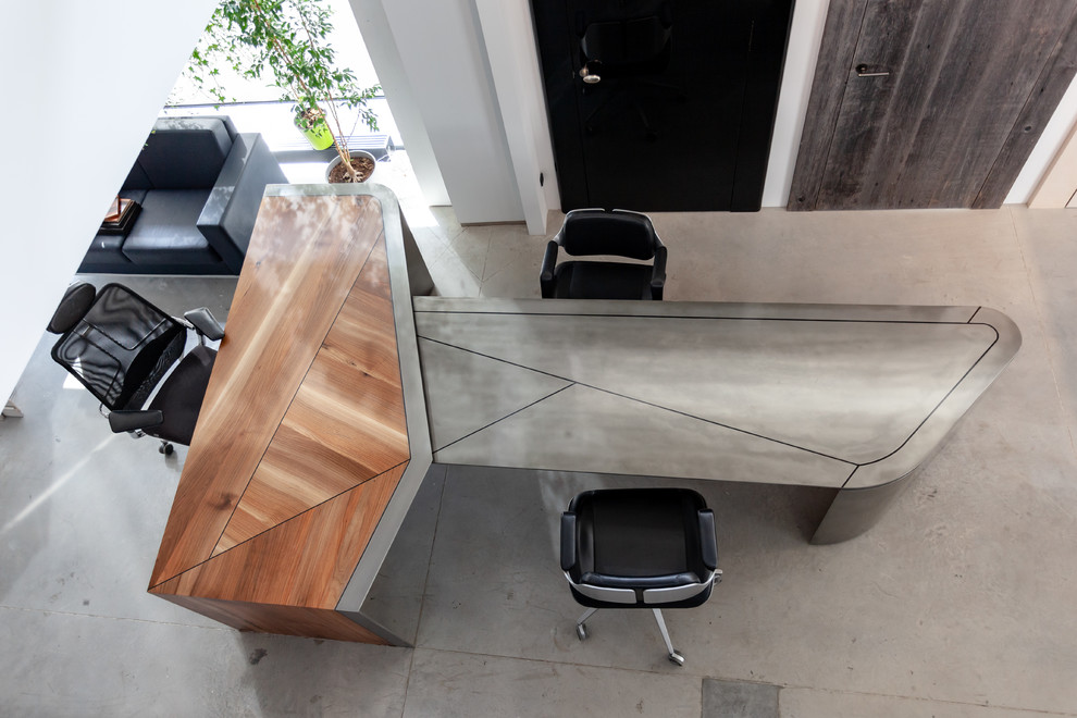 Столы дизайнерский