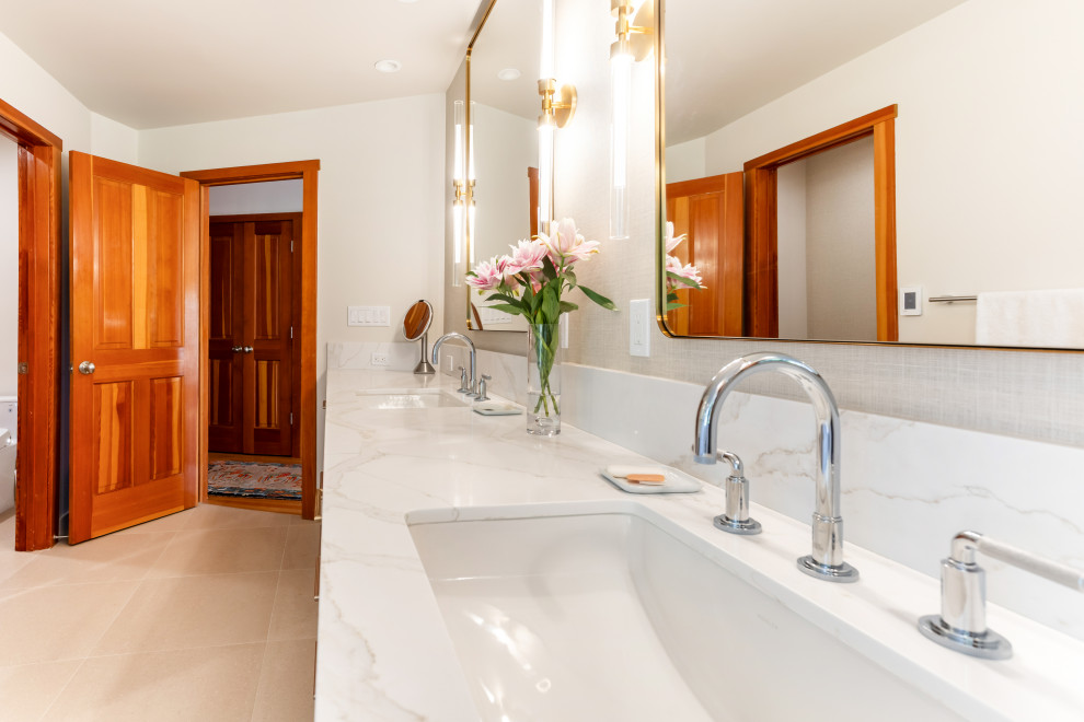 Marble & Oak Bathroom