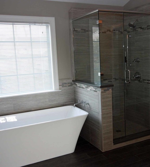 Contemporary Grey Master Bath contemporary-badrum