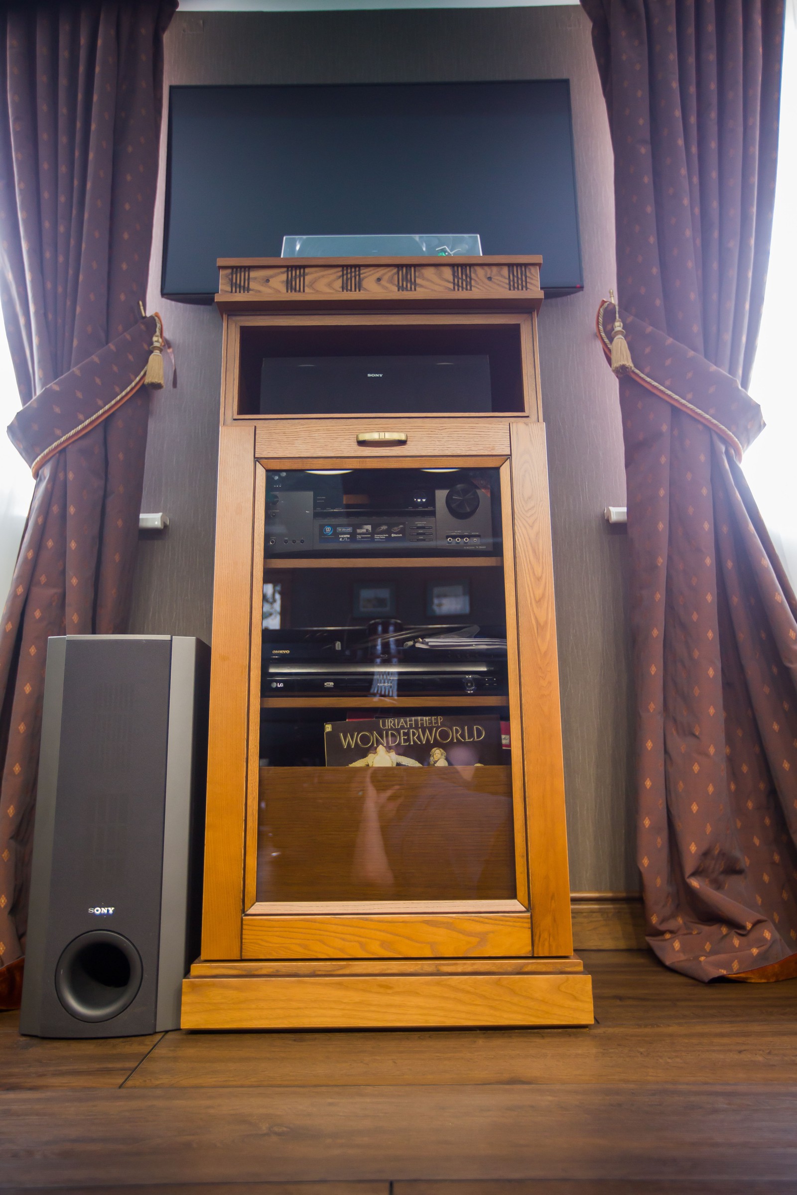 Мебель в дом в с. Агро-Пустынь