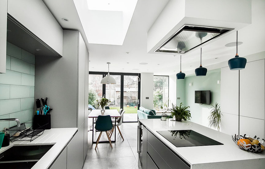 Contemporary open plan kitchen