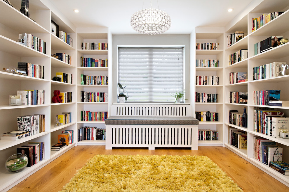 Modern Living and Entrance Hall