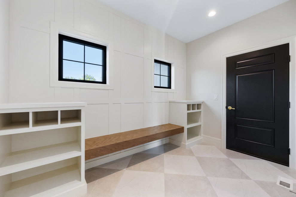 Entryway - transitional entryway idea in Cedar Rapids