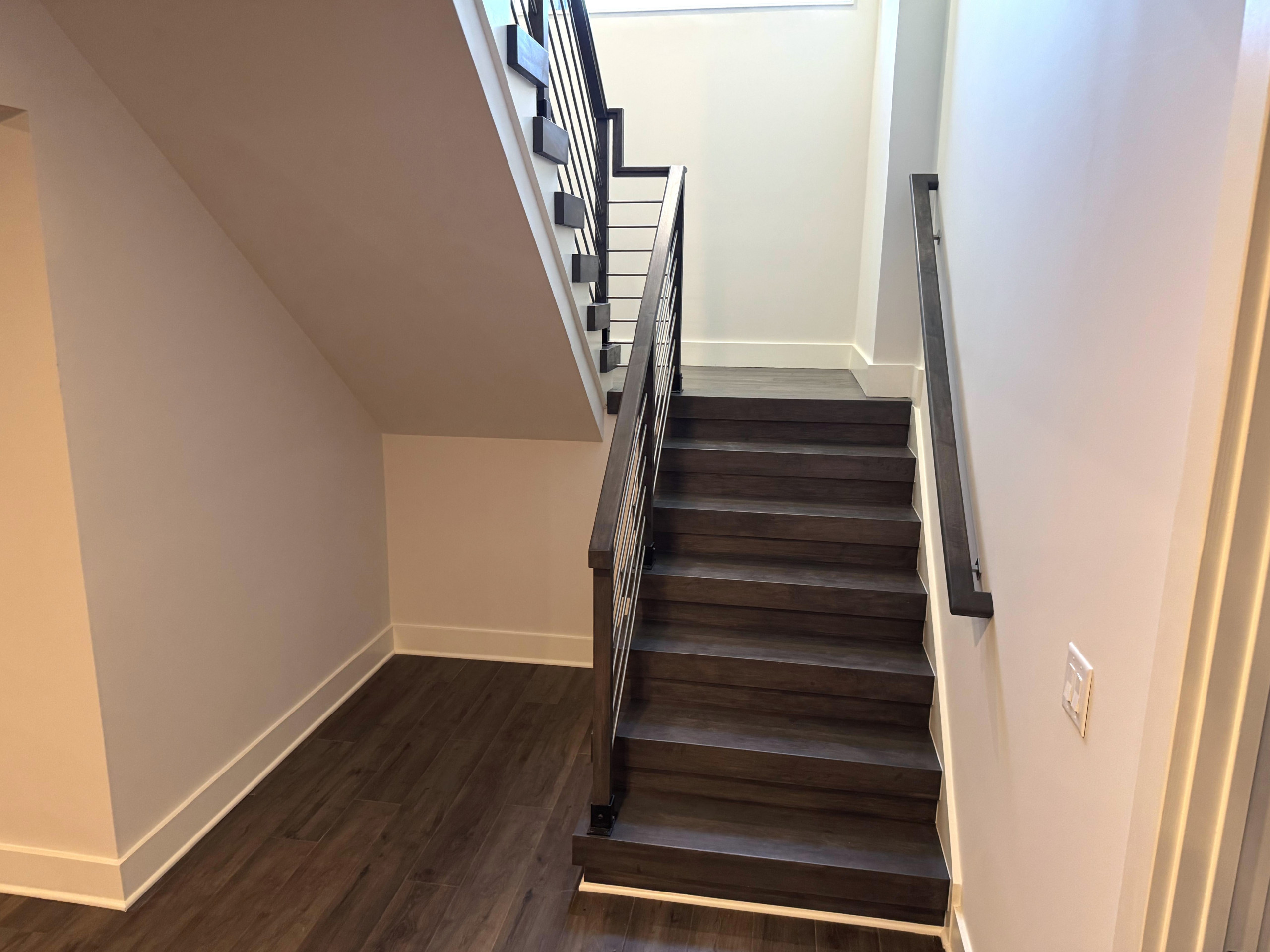 137_Transitional Maple Staircase with Stainless Steel Rail, Clifton, VA 2014