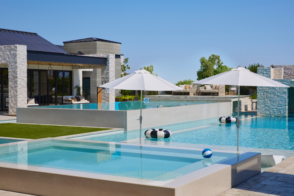Example of a transitional pool design in Phoenix