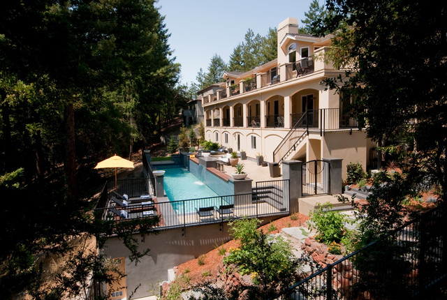 Turowski Pool Deck modern-pools