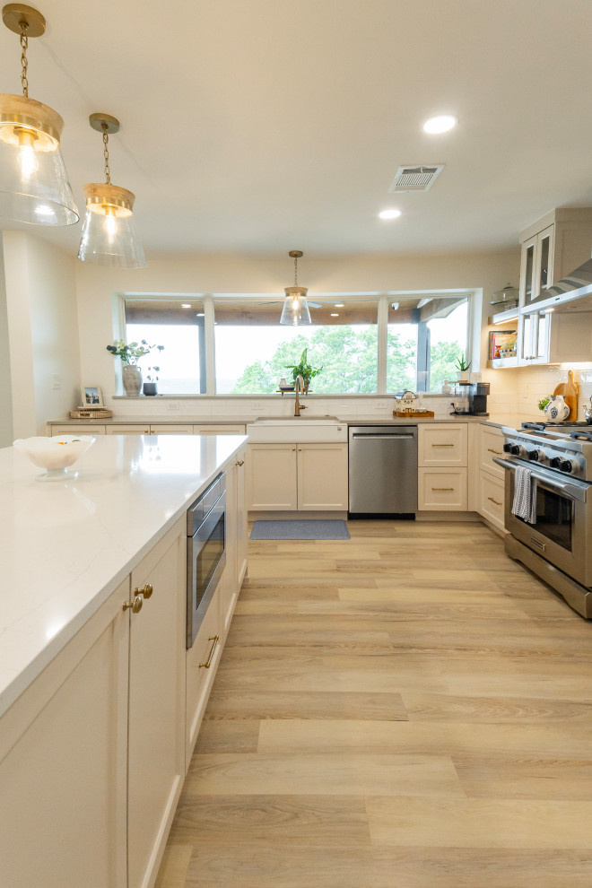 6302 Lynn Lane - Reit Above It All