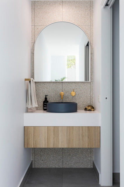 Noosa #3 contemporary-toalett