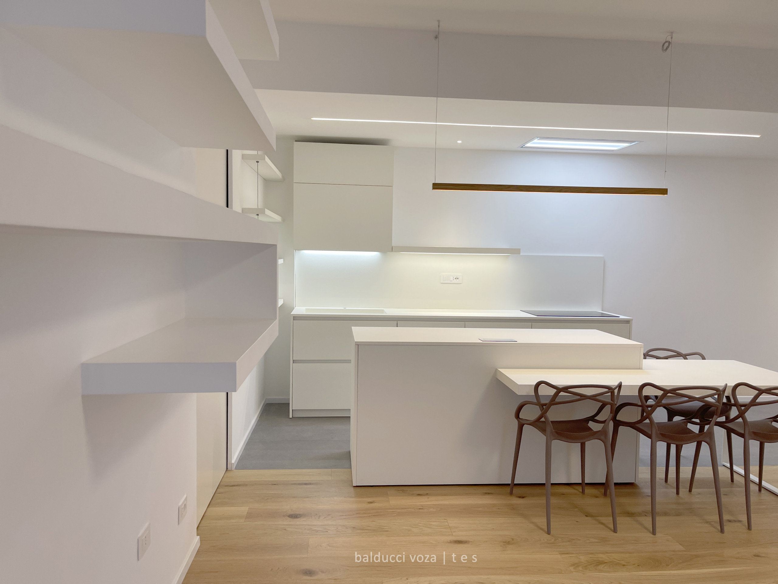 Apt_2AM Rm
