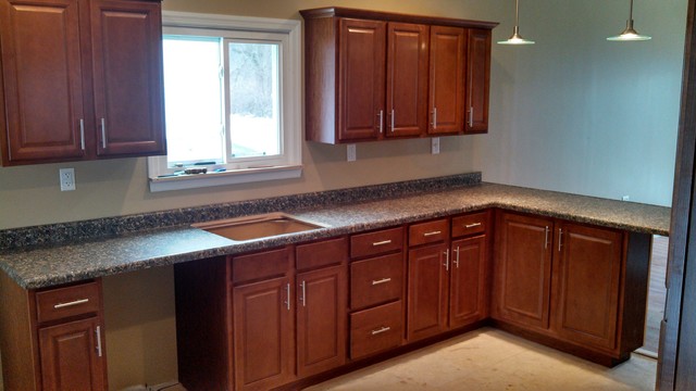 Lowe's in stock cabinets