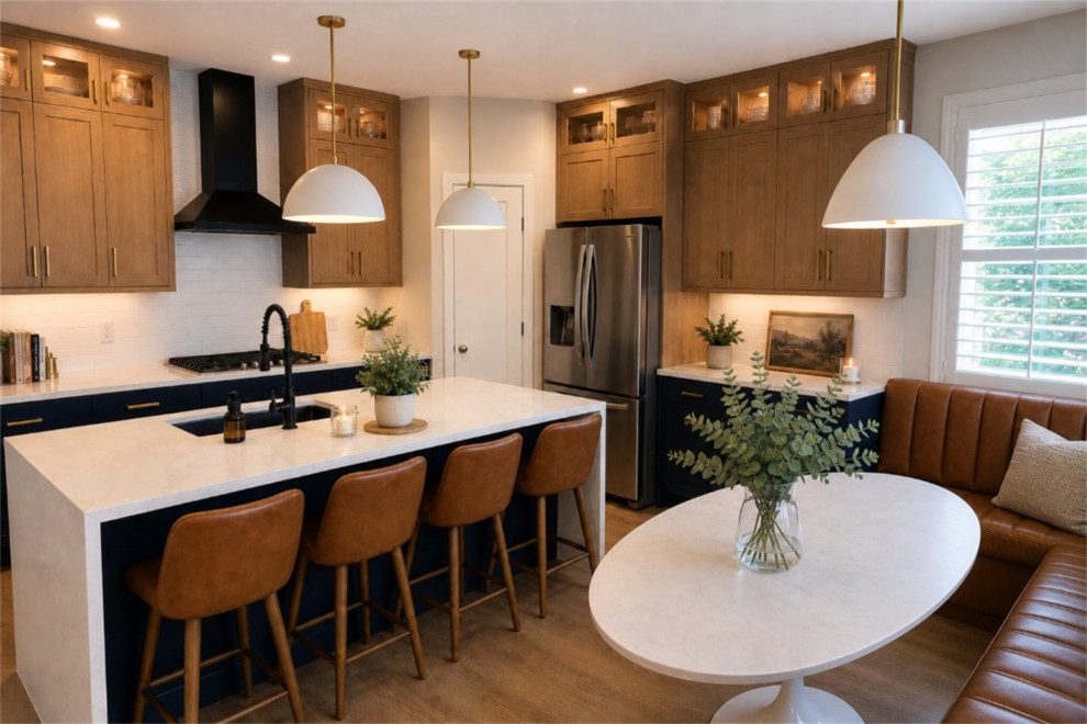 AFTER: NAVY & NATURAL WOOD KITCHEN WITH BANQUETTE
