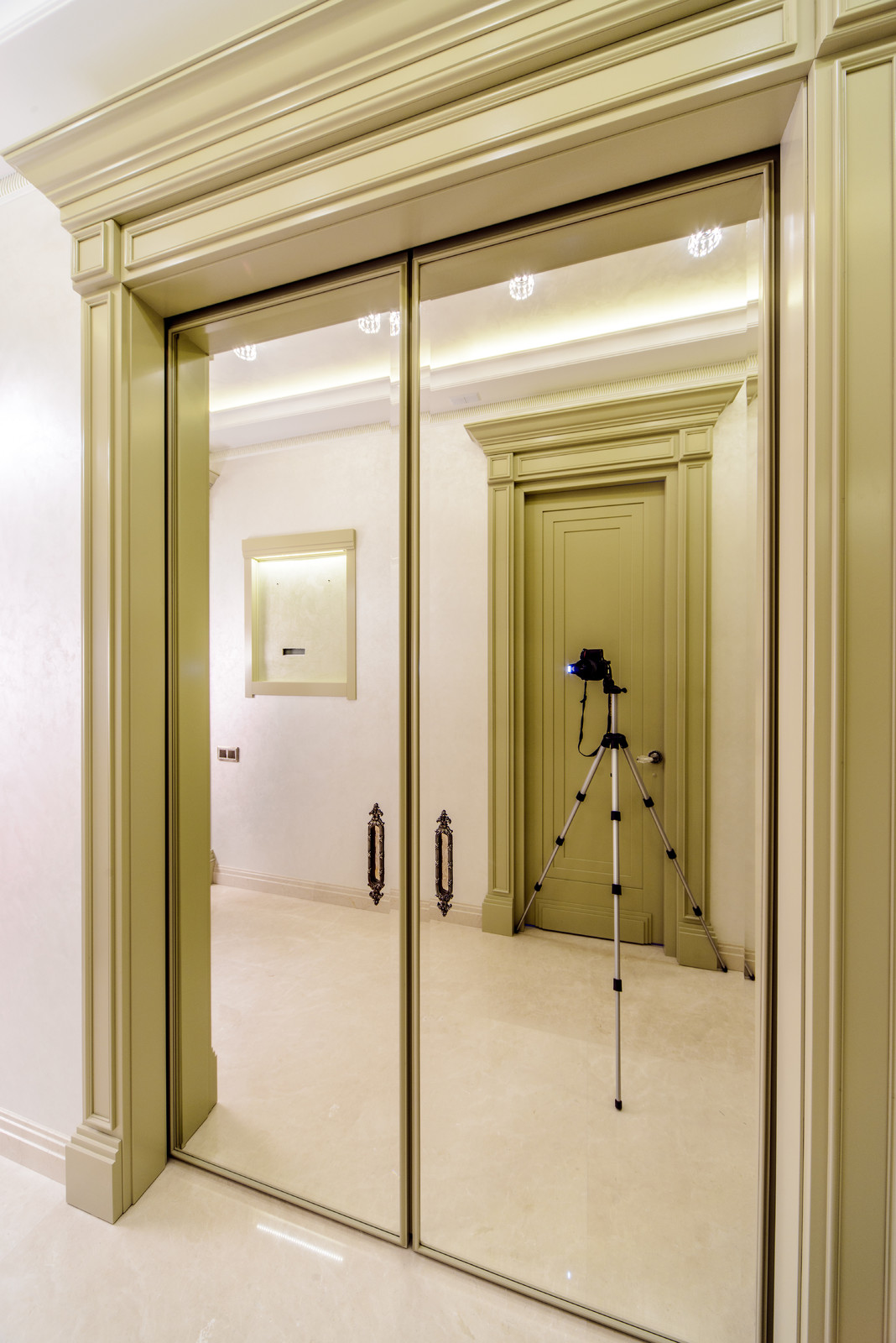 Отделка квартиры деревом