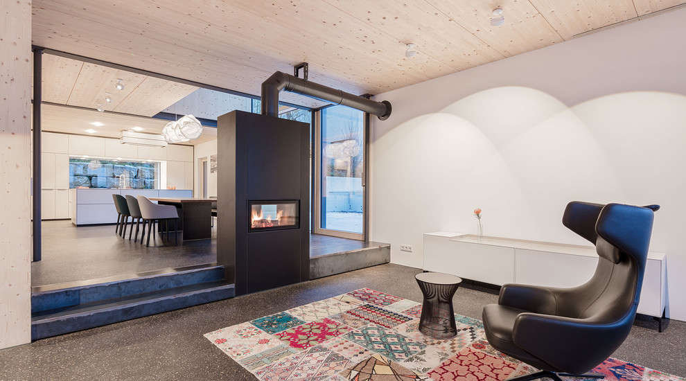 Inspiration for an expansive modern open concept living room in Stuttgart.
