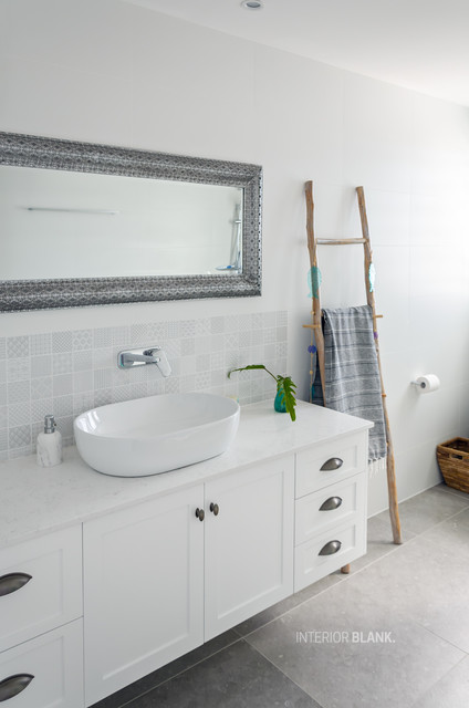 Casuarina Beach Life coastal-bathroom