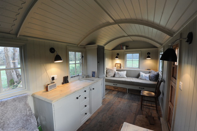 extra room outside - granny flat or shed - sussex - by