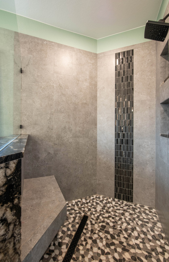 Example of a transitional bathroom design in Denver