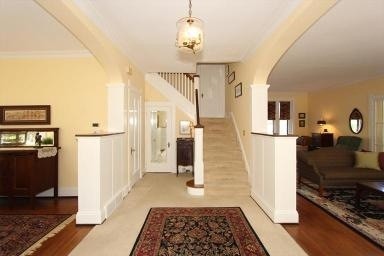 What color to paint the walls: Open floor plan?