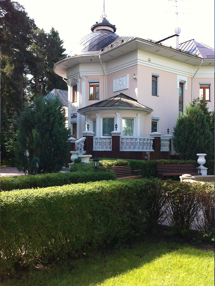 Дом в классическом стиле