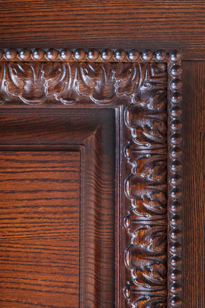 Дверные блоки из массива ясеня