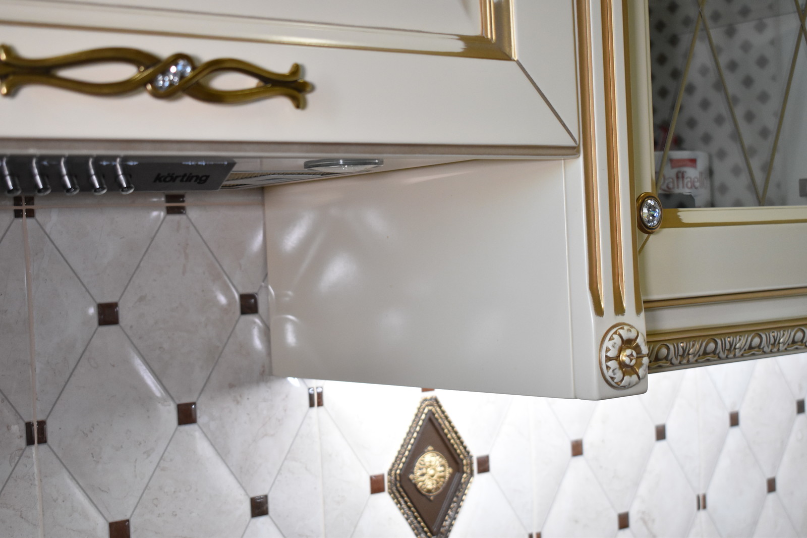 Кухня из массива бука, модель ЭКО