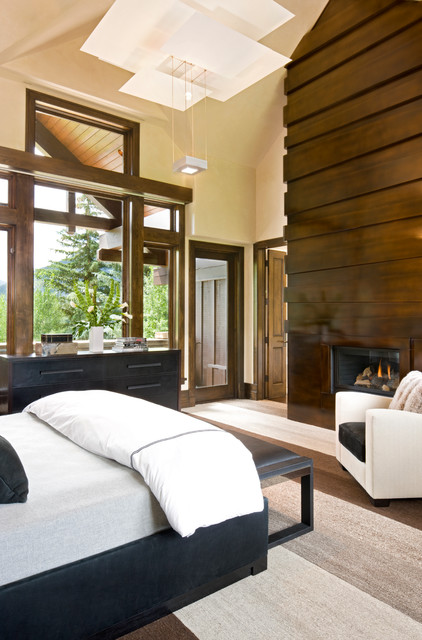 Willoughby Way modern-schlafzimmer