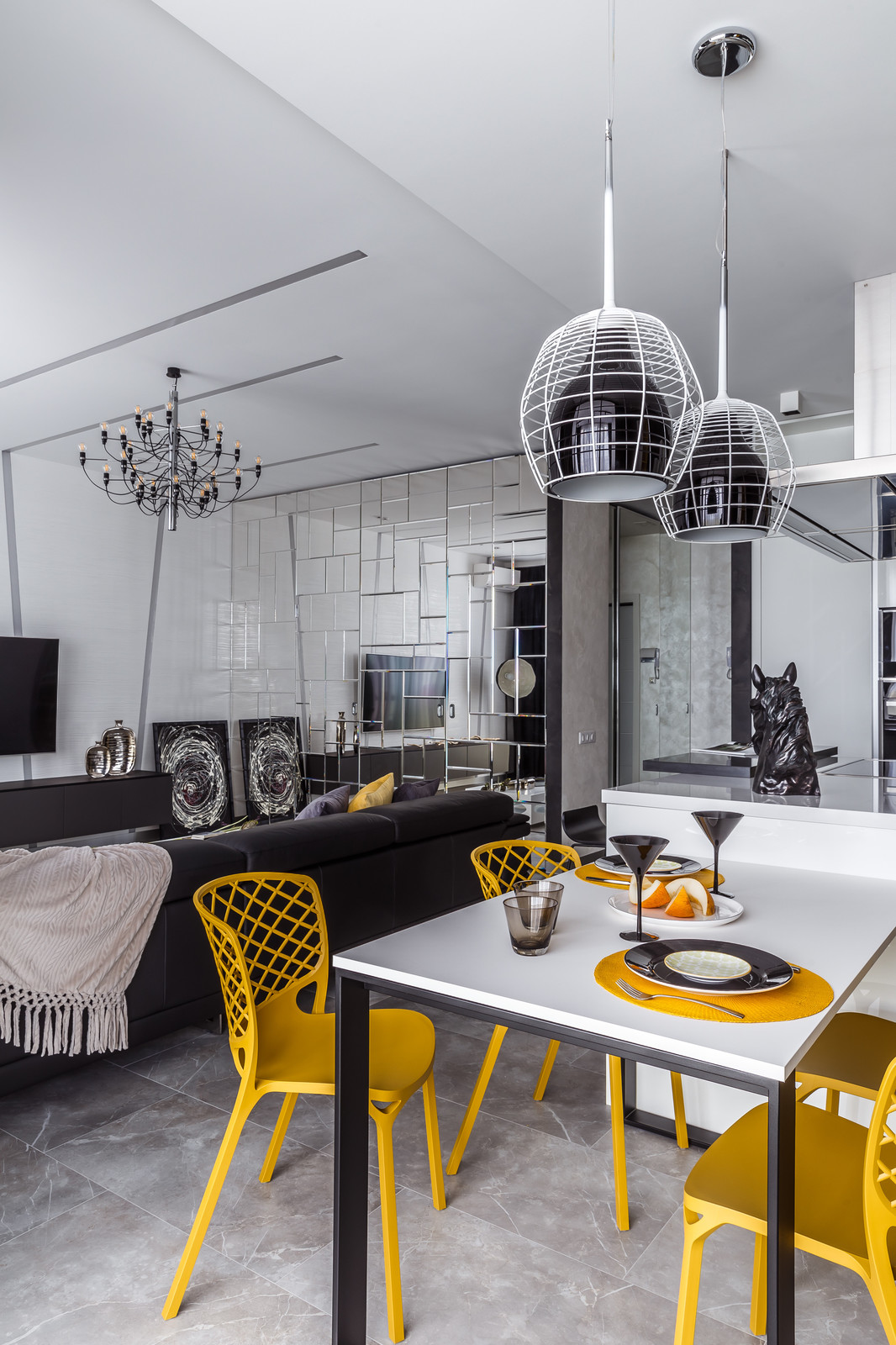 Фото гостиной реализованного проекта квартиры ЖК "Адмирал".