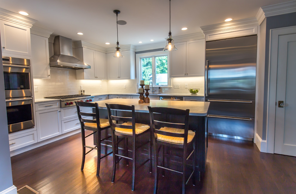 Example of a transitional kitchen design in Boston