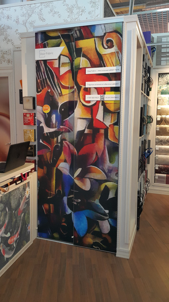 Текстильные двери-купе для выставки в ТЦ Мебель Вуд
