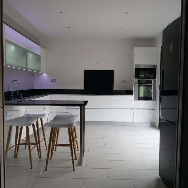 R&eacute;alisations contemporary-koek