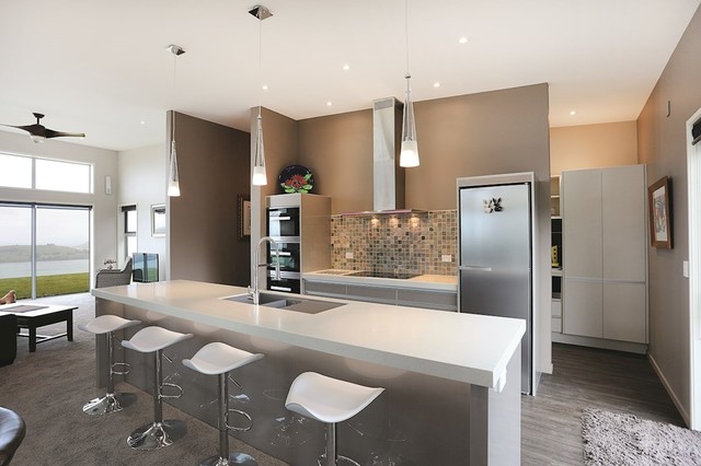 Heyward Point, Dunedin Feature Home modern-kitchen