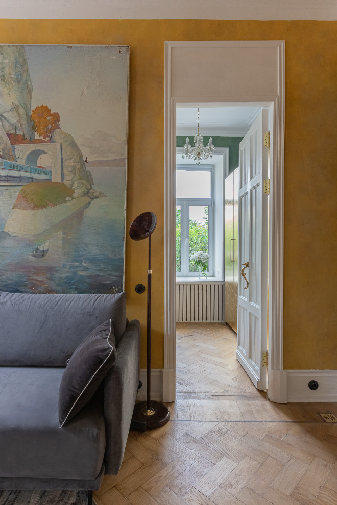 Квартира в бывшем доходном доме 1913-го