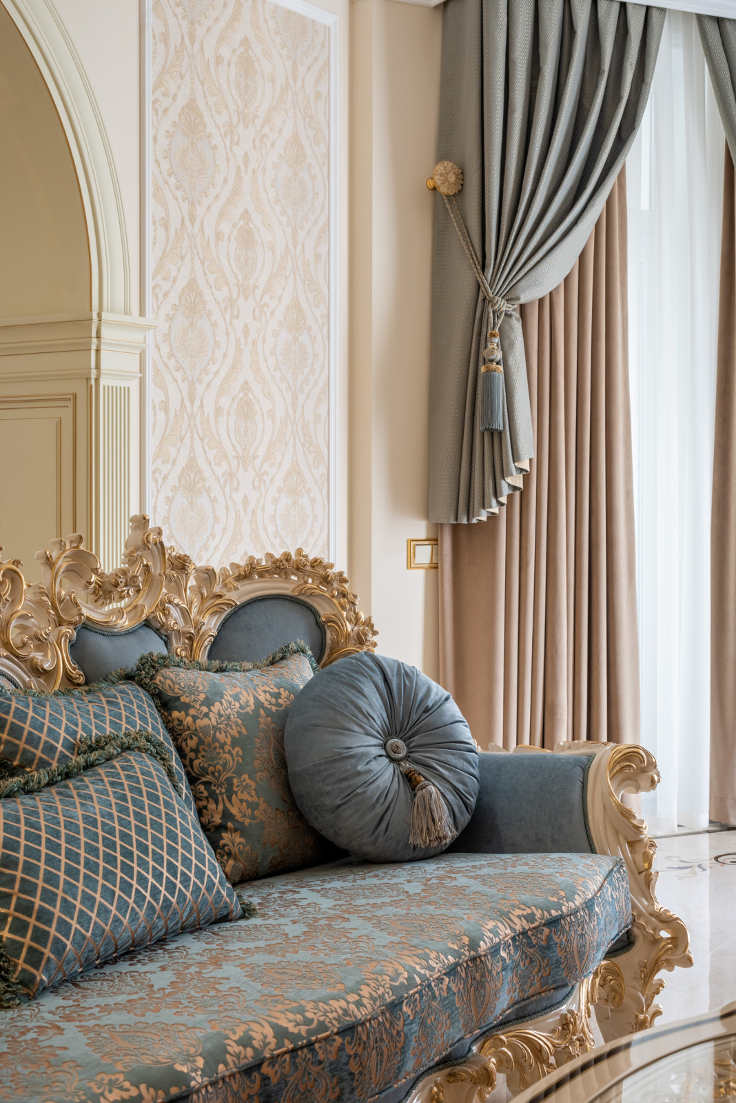 Классический интерьер частного дома