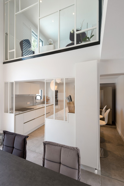 Maison Craponne modern-kueche