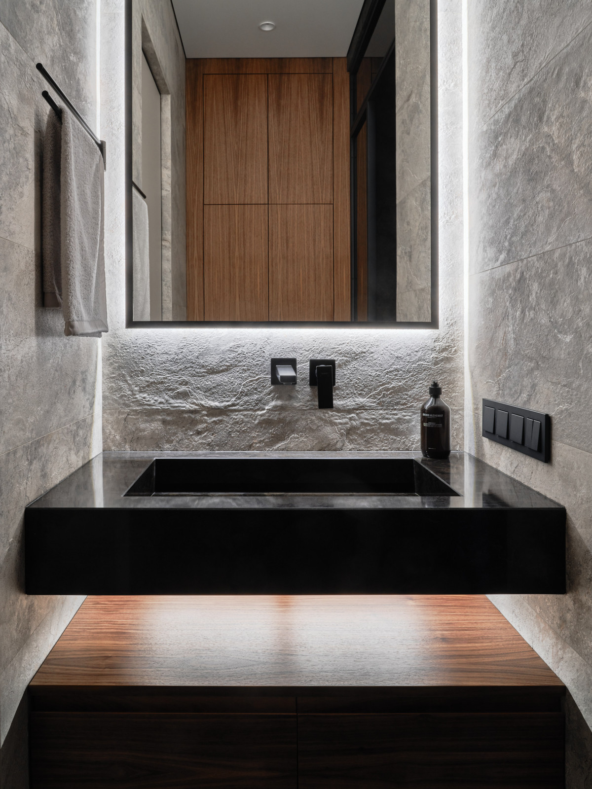 LIFE-Кутузовский