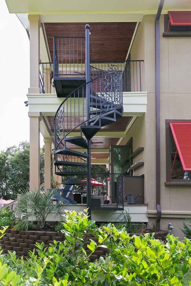 Metal spiral staircase in Charleston with metal risers.