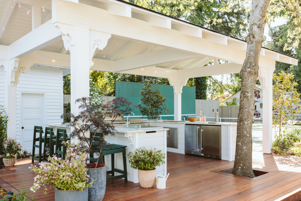 Oregon Farmhouse Outdoor Kitchen - Farmhouse - Deck - Boston - by RTA ...